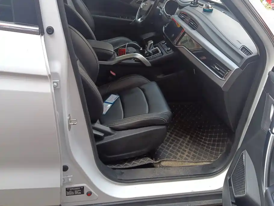 Geely Boyue — миниатюра 8