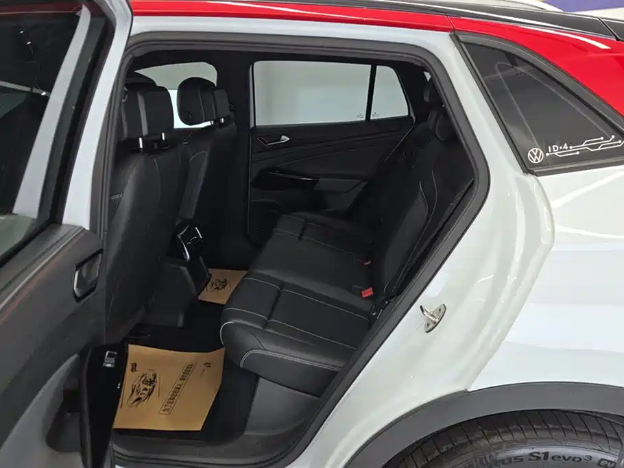VOLKSWAGEN ID.4 X