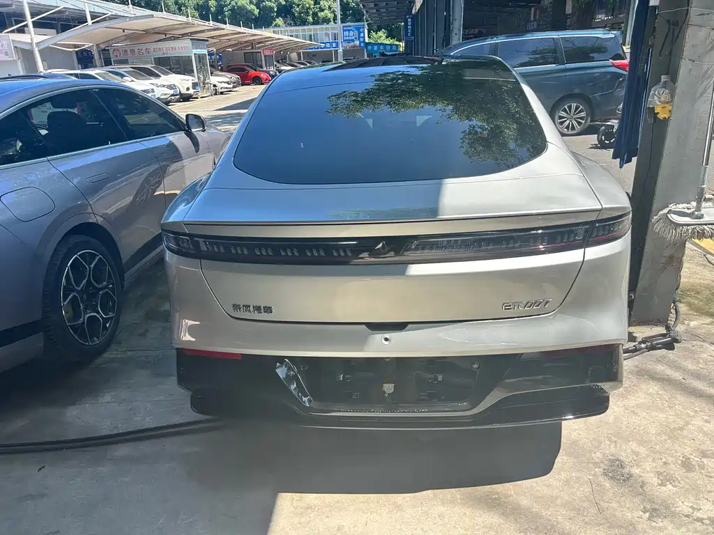 Dongfeng eπ007 2025 565 Max