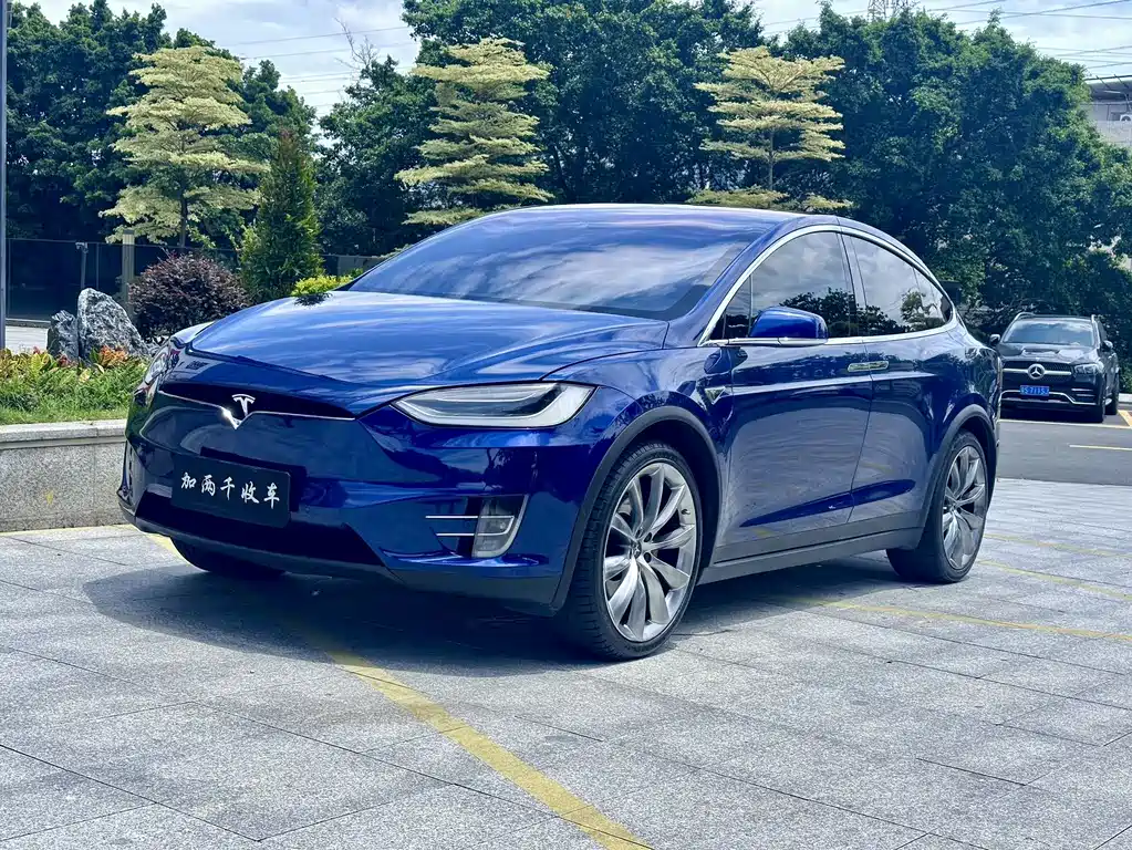 Tesla Model X 2016 Model X 90D