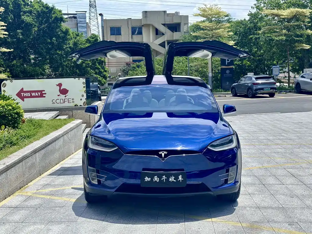 Tesla Model X 2016 Model X 90D