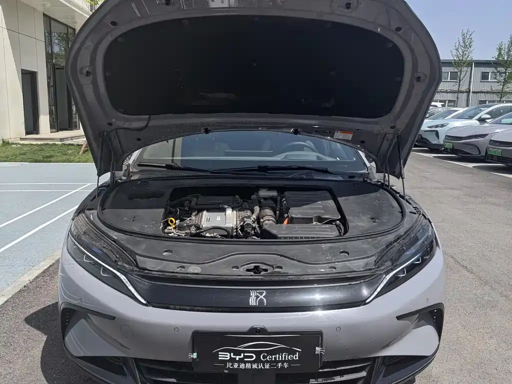 BYD Han 2025 DM-i Smart Drive 125KM Flagship