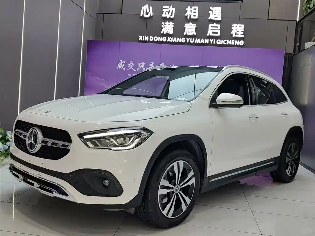 Mercedes-Benz GLA 2020