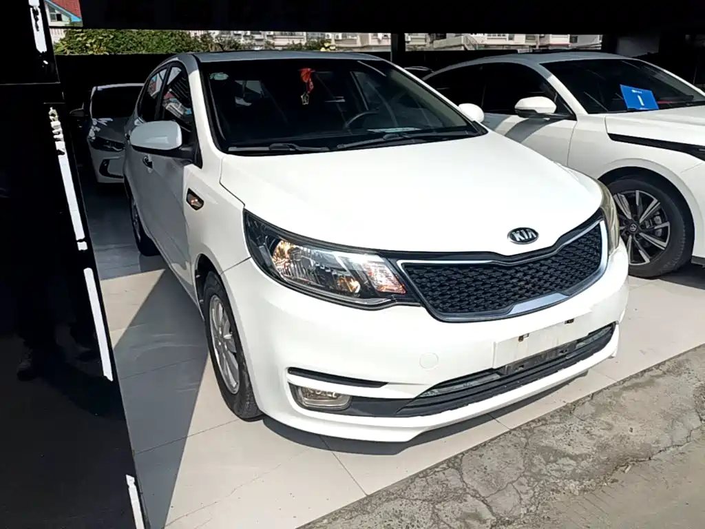 Kia K2 — миниатюра 4