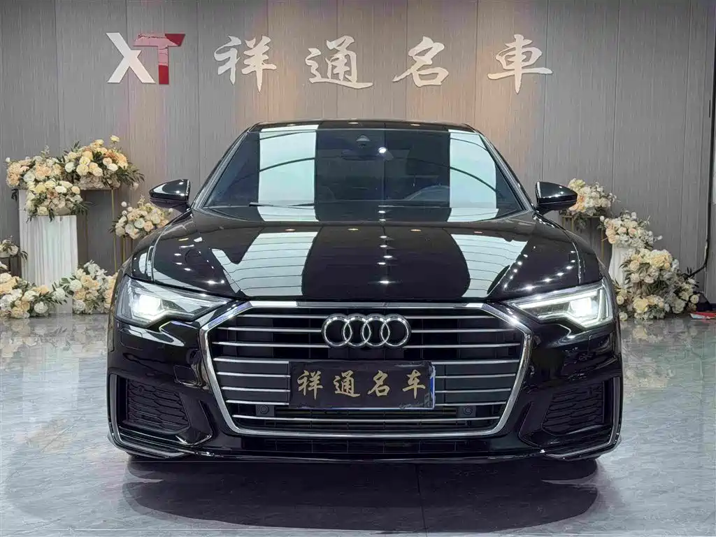 Audi A6L 2022 40 TFSI Luxury