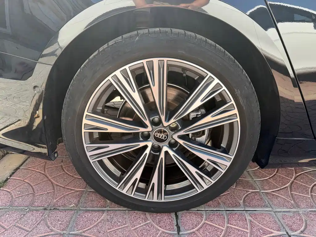 Audi A6L 2023 45 TFSI quattro