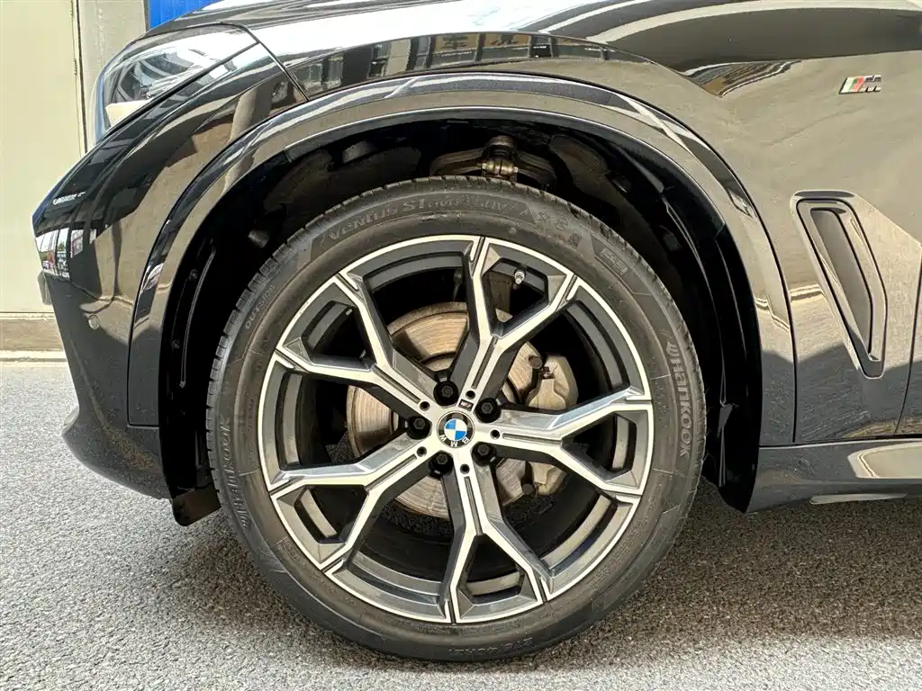 BMW X5 2020 xDrive30i M Sport