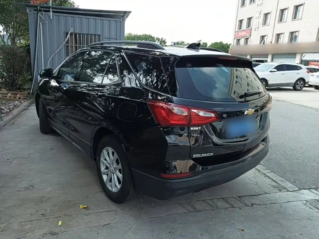 Chevrolet Equinox — миниатюра 5