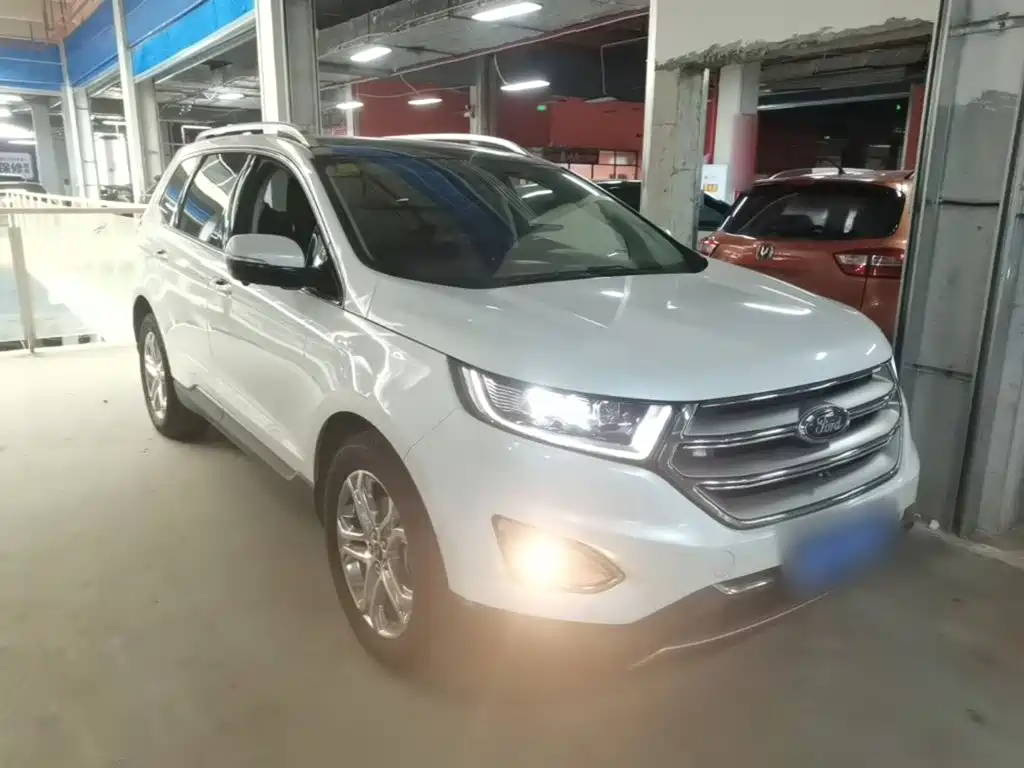 Ford Edge — миниатюра 4