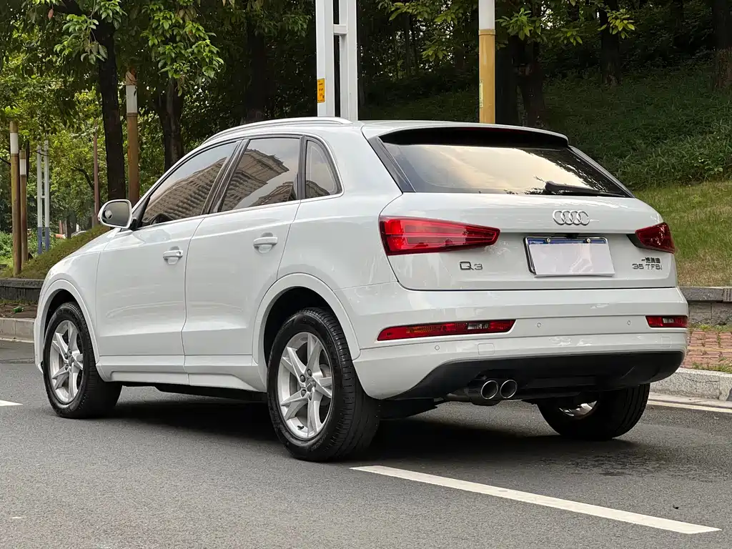 Audi Q3 — миниатюра 5