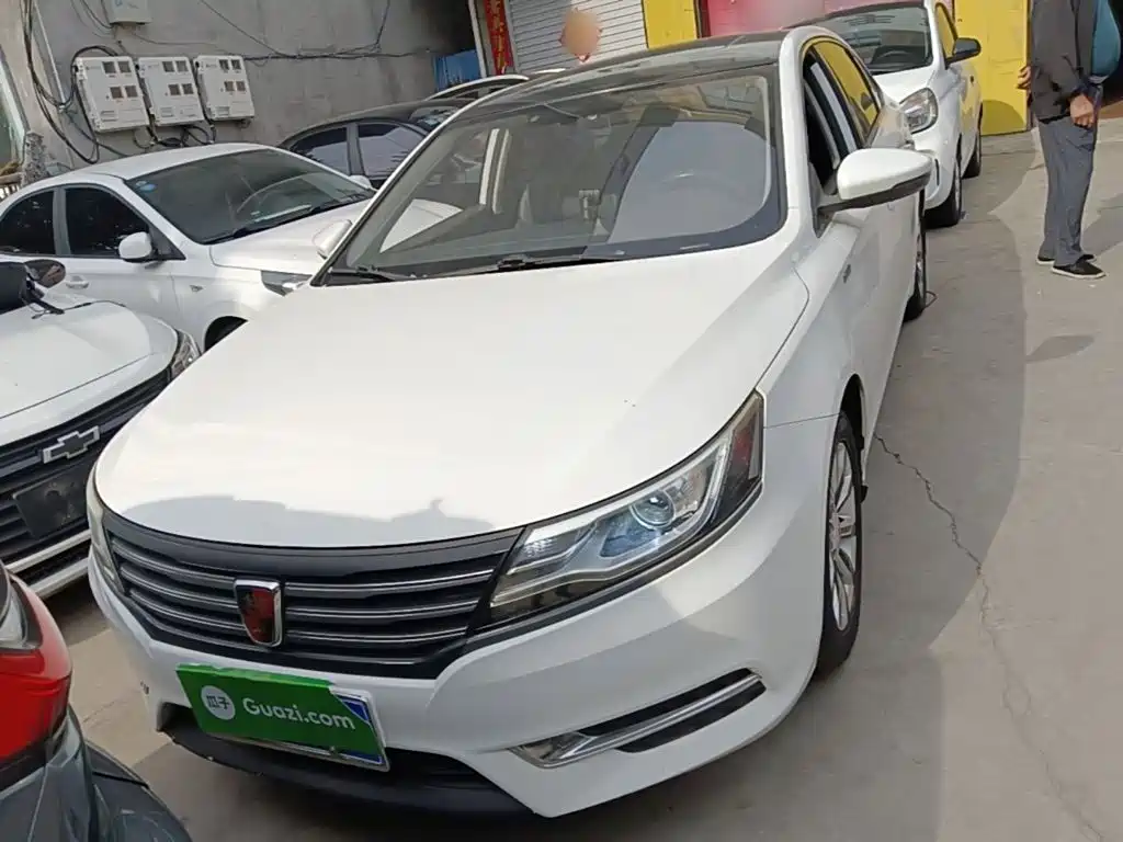 Roewe i6 Classic — миниатюра 3