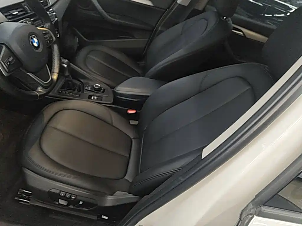 BMW X1 — миниатюра 15