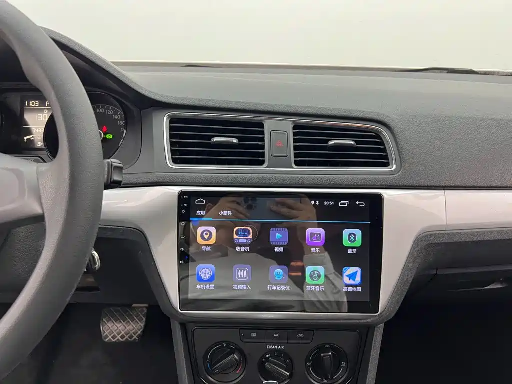 Volkswagen Lavida — миниатюра 11