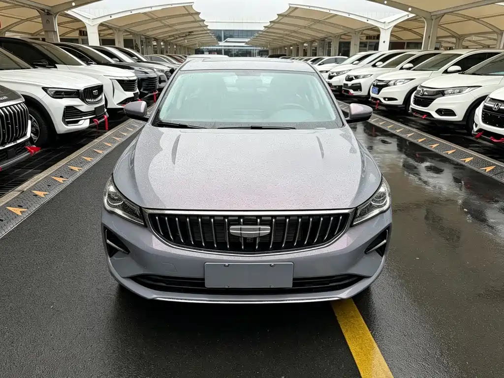 Geely Emgrand — миниатюра 2