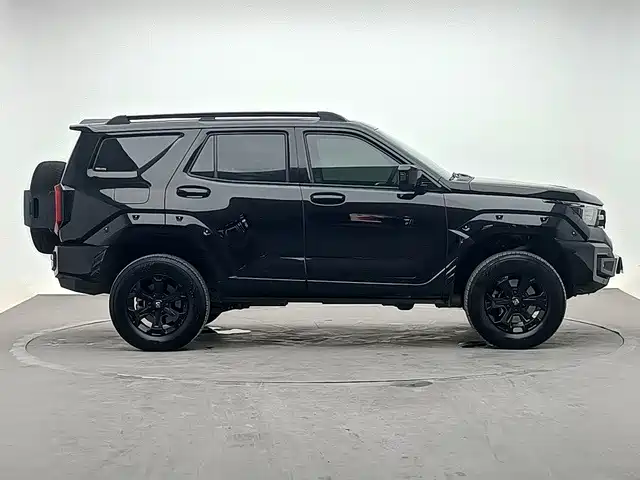 Tank Tank 400 New Energy — миниатюра 4