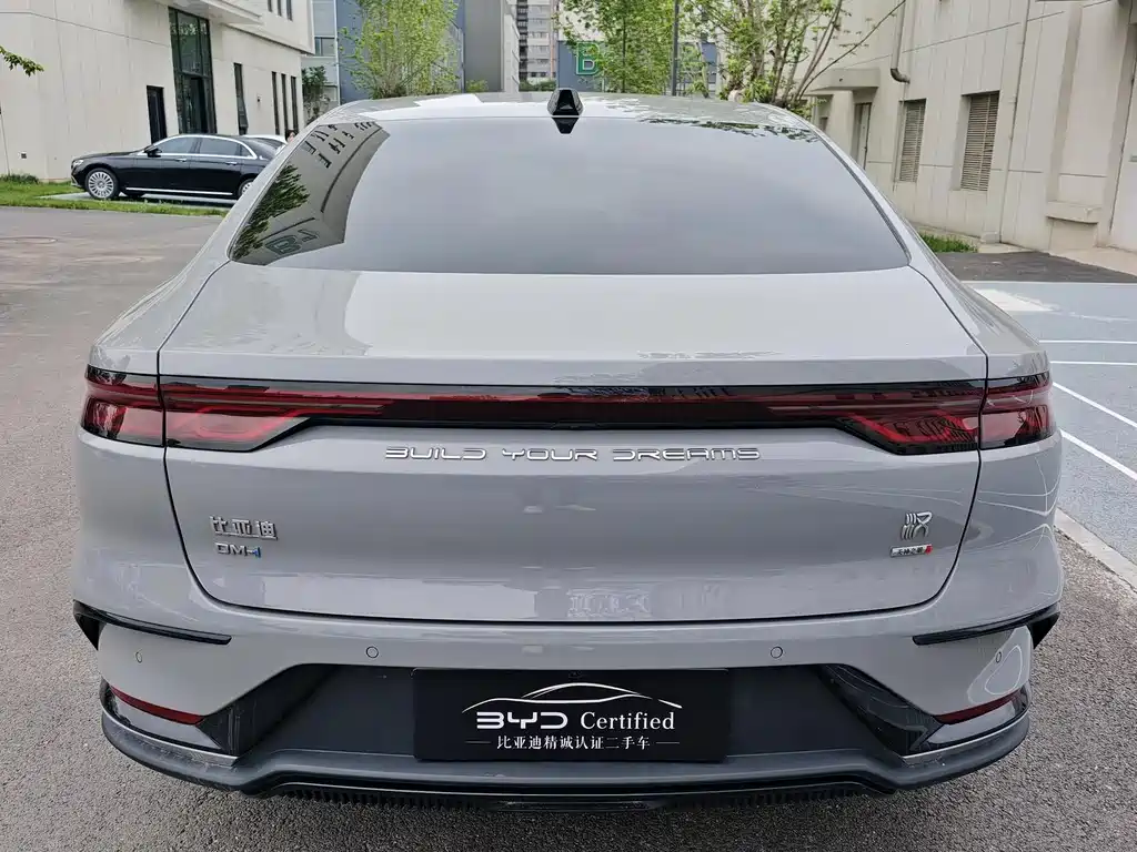 BYD Han 2025 DM-i Smart Drive 125KM Flagship