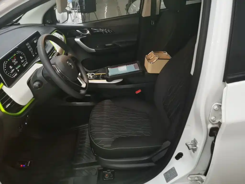 Changan Benben E-Star — миниатюра 15