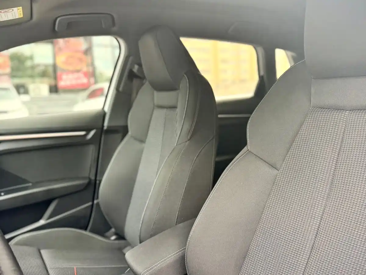 Audi A3 id 4583639 из Китая 24
