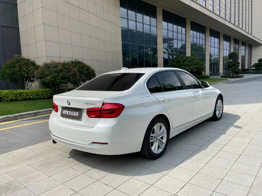 BMW 3 Series — миниатюра 5