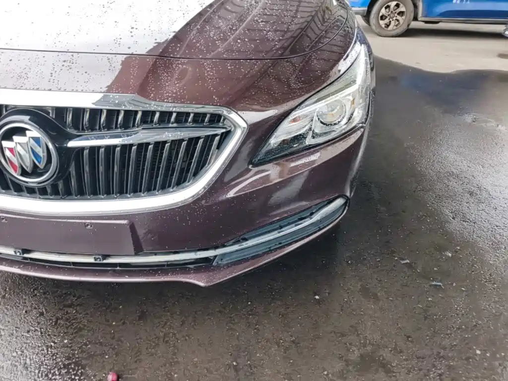 Buick LaCrosse — миниатюра 24