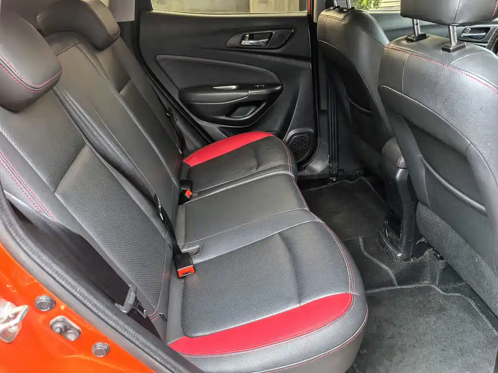 Changan CS15 — миниатюра 14