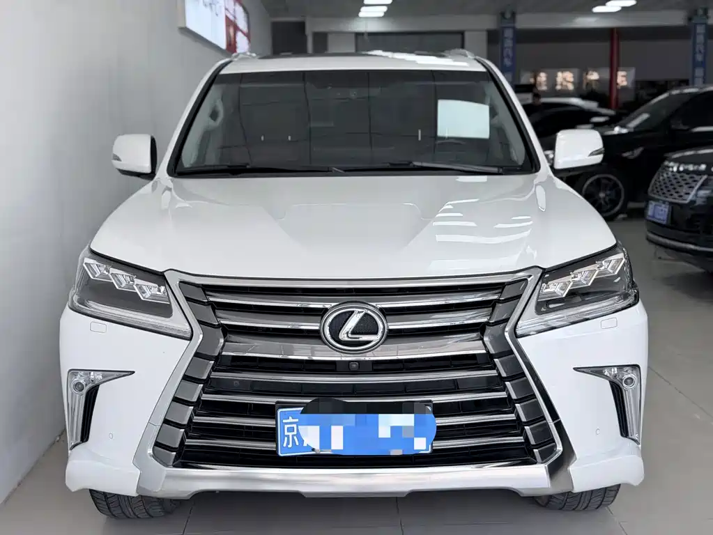 Lexus LX — миниатюра 2