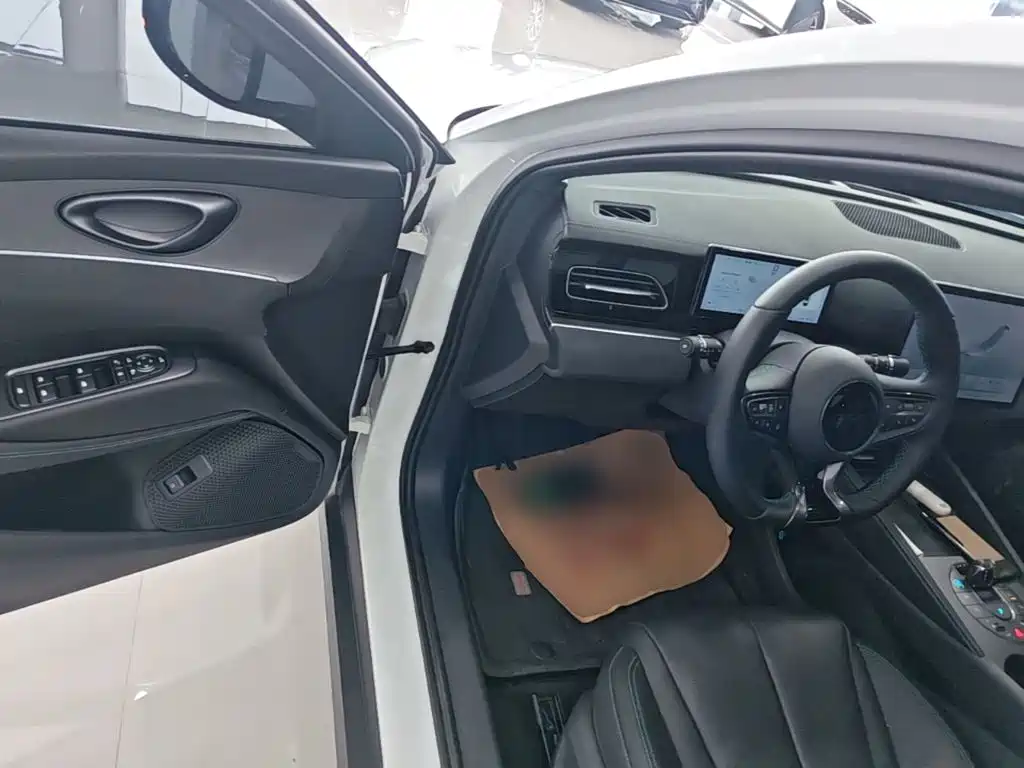 BYD Seal 06 — миниатюра 16