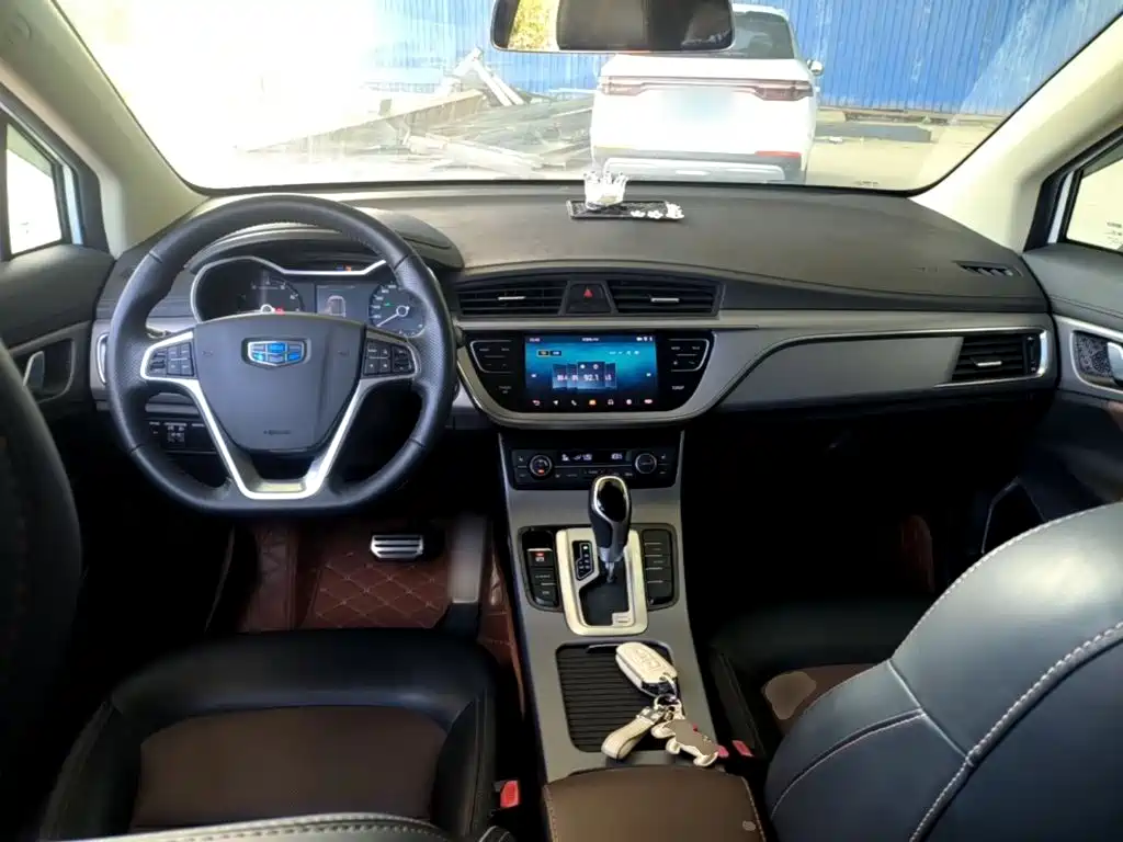 Geely Emgrand GS — миниатюра 10