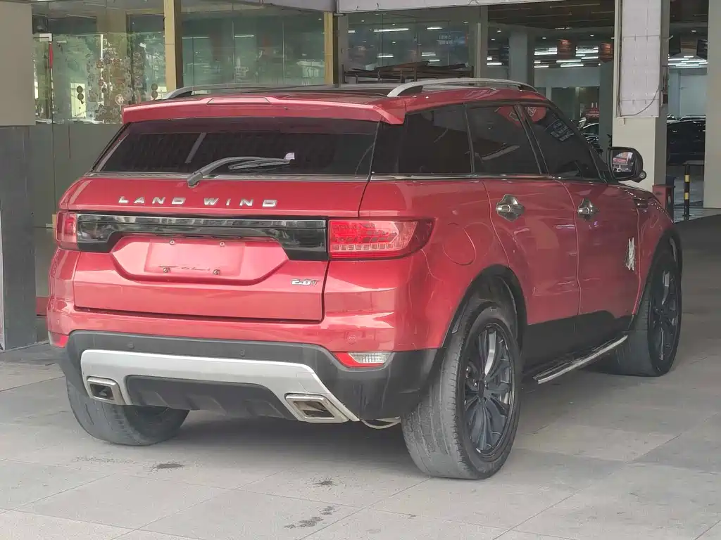 Landwind X7 2016 2.0T Luxury