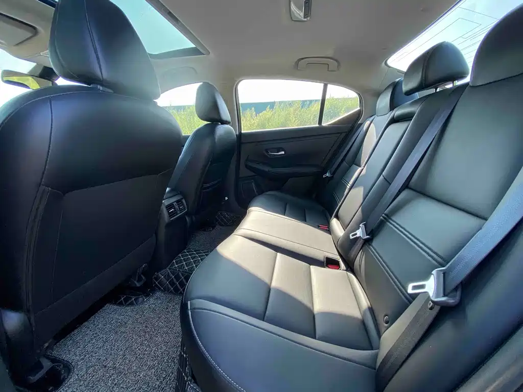 Nissan Sylphy — миниатюра 8
