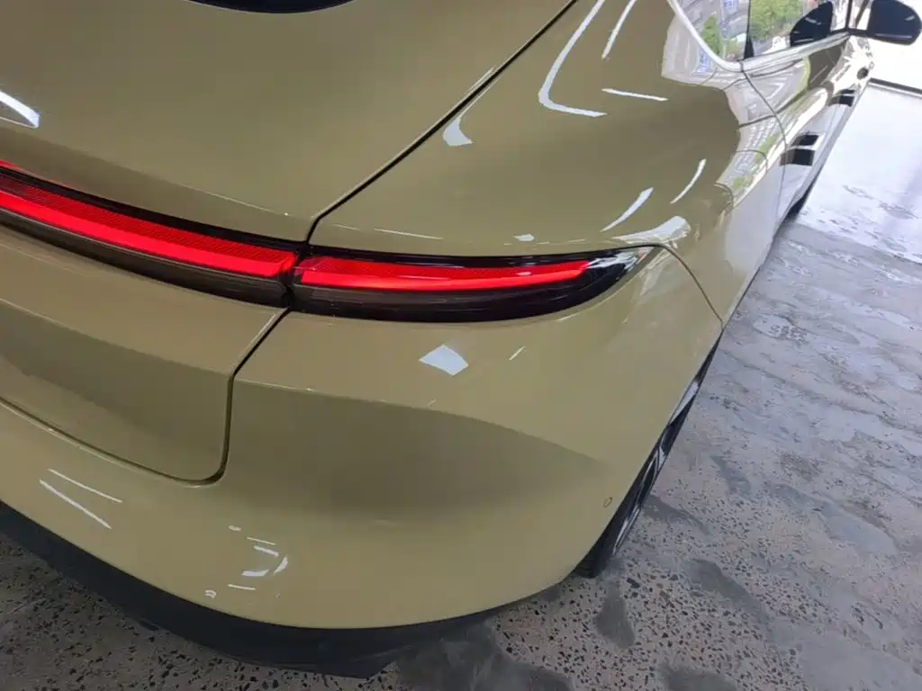 NIO ET5 — миниатюра 8