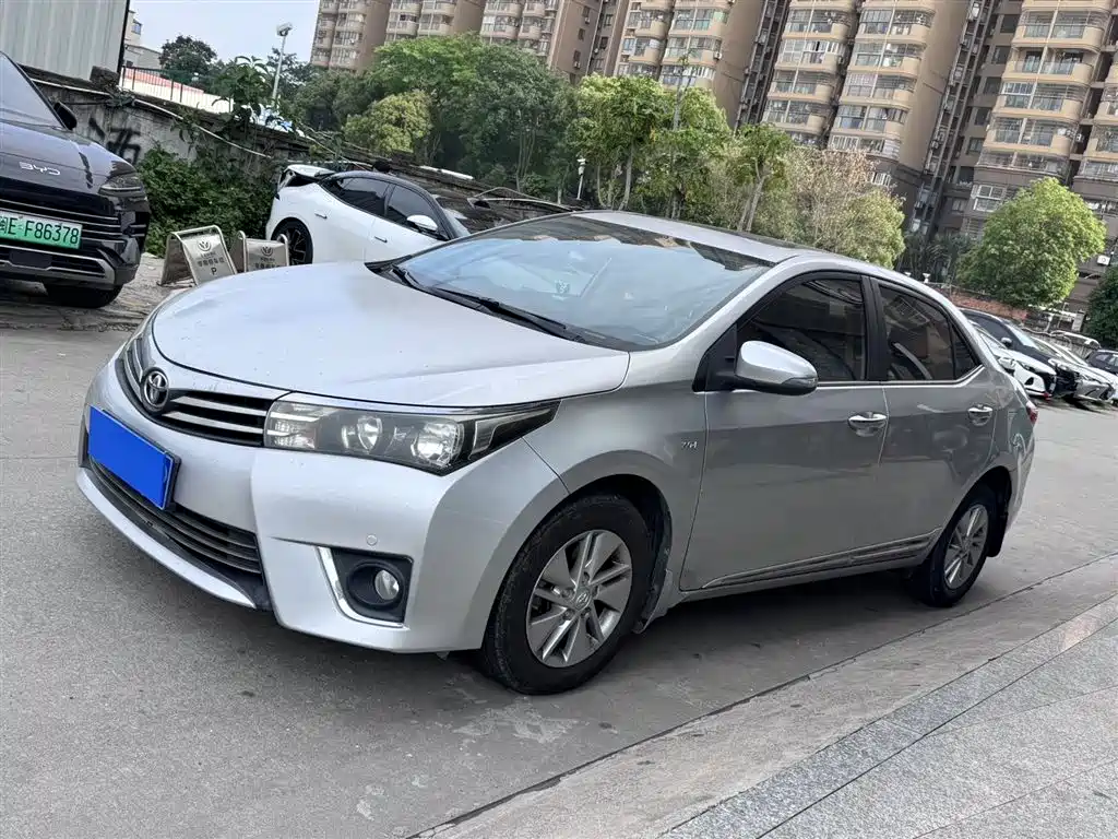 Toyota Corolla 2015