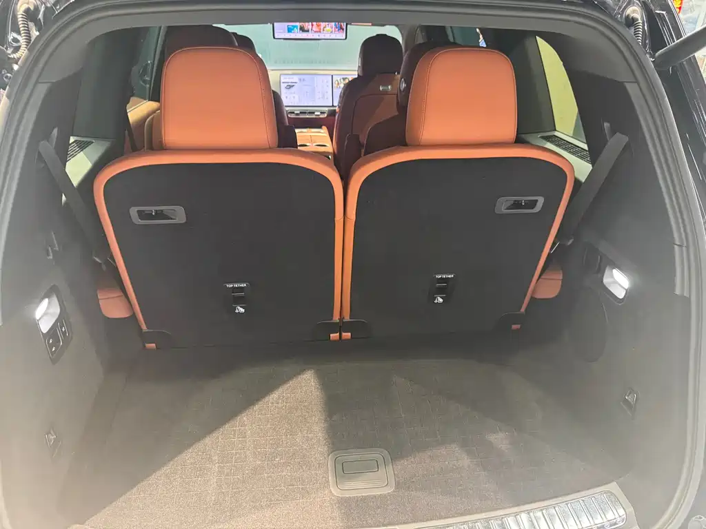 Li Auto Li L9 — миниатюра 9
