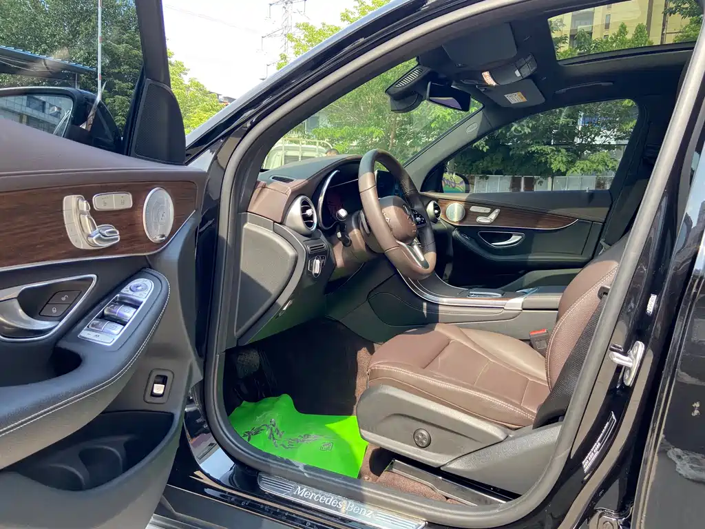 Mercedes-Benz GLC 2020 GLC 300 L 4MATIC