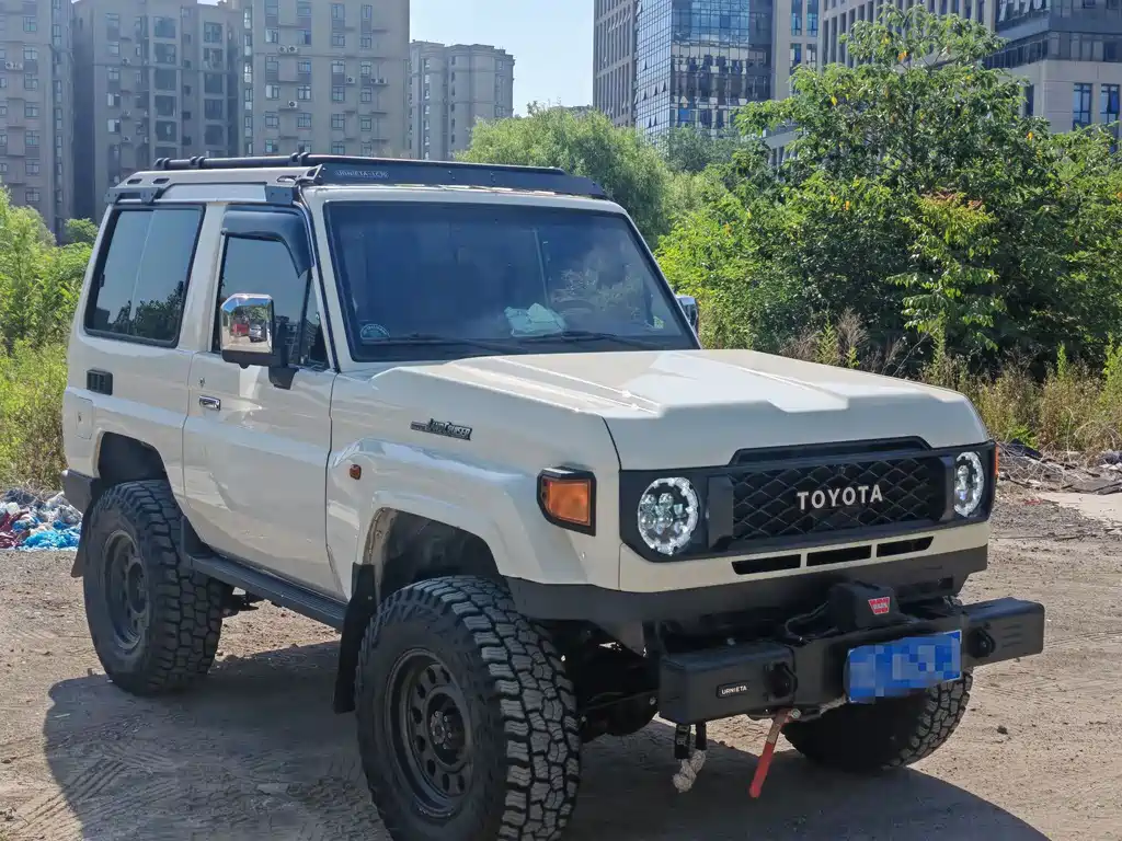 Toyota Land Cruiser FJ LC71 2024 2.8T