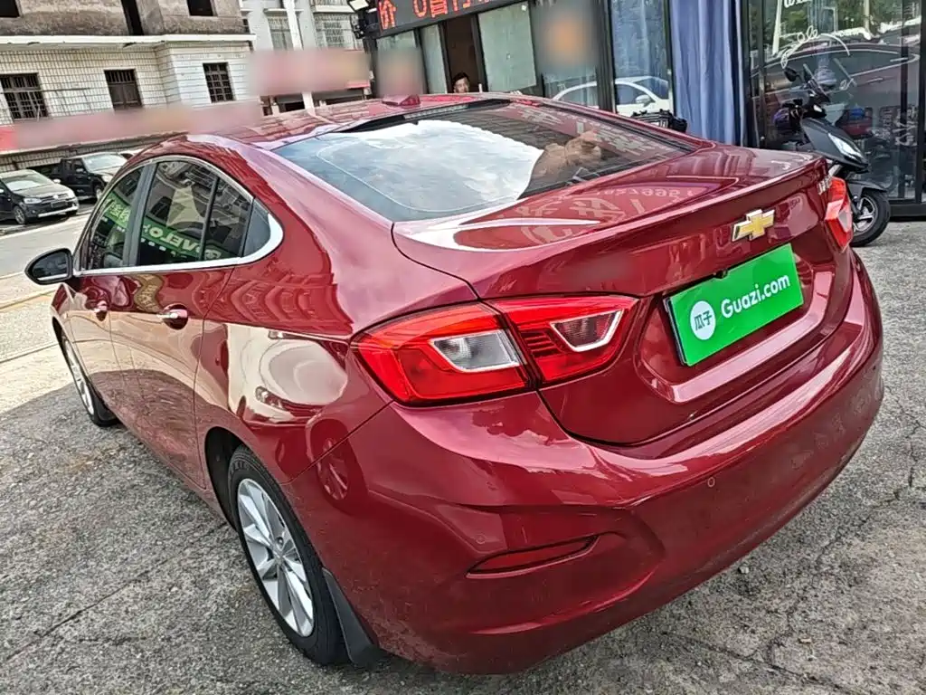 Chevrolet Cruze — миниатюра 5