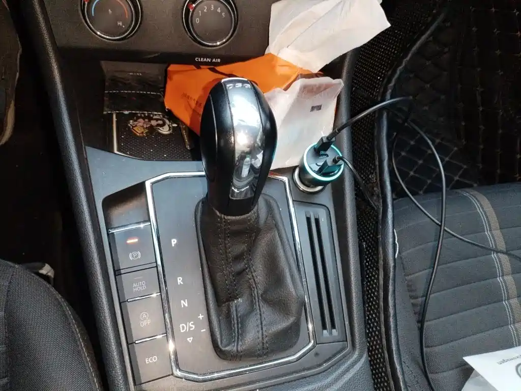 Volkswagen Lavida — миниатюра 7