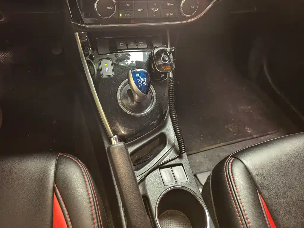 Toyota Corolla — миниатюра 15