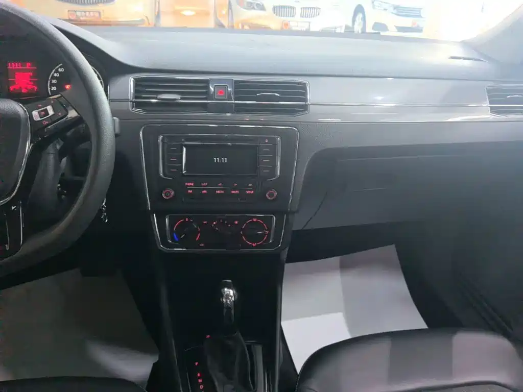 Volkswagen Santana — миниатюра 13