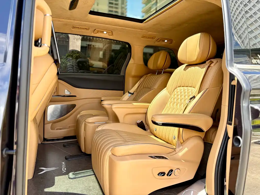 LANTU AUTOMOBILE LANTU DREAMER