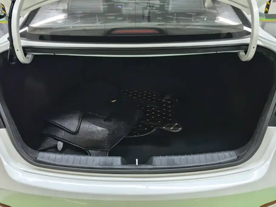 Hyundai Mistra — миниатюра 4