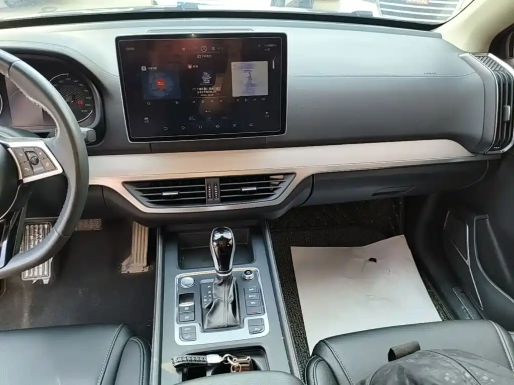 BYD Tang — миниатюра 13