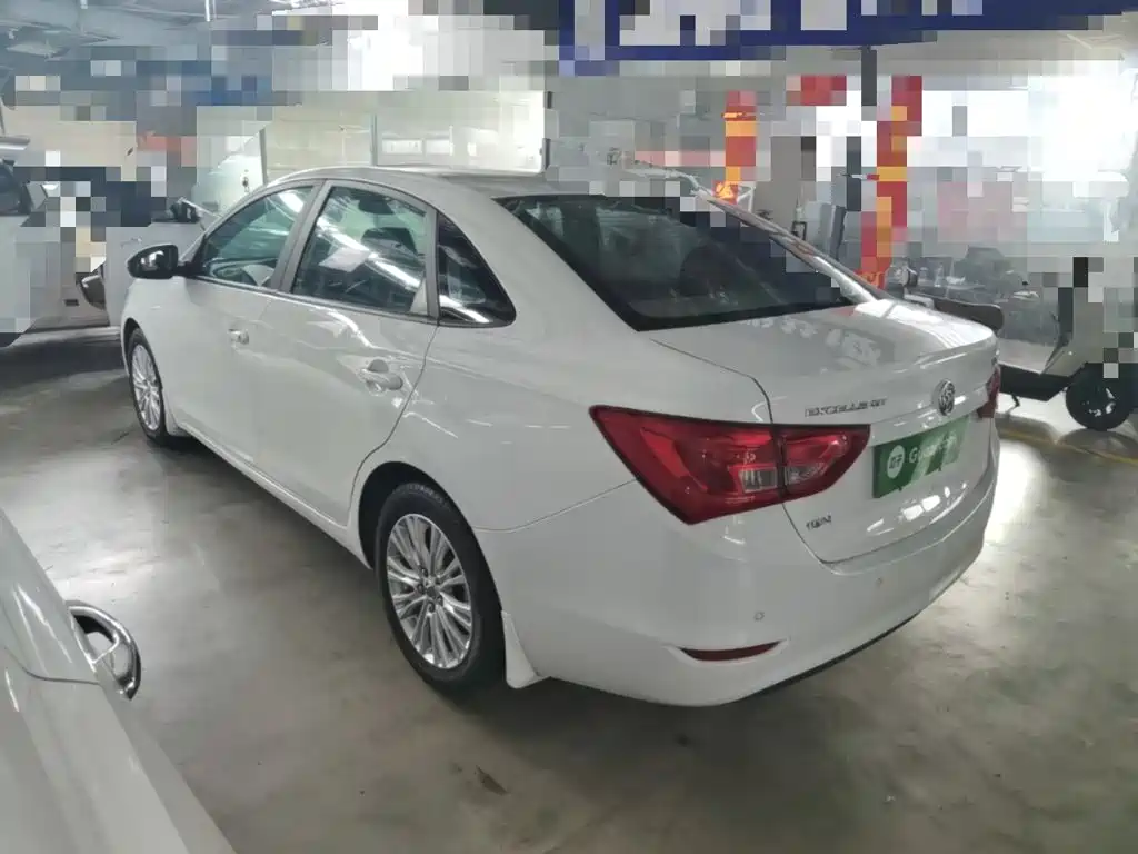 Buick Excelle — миниатюра 5