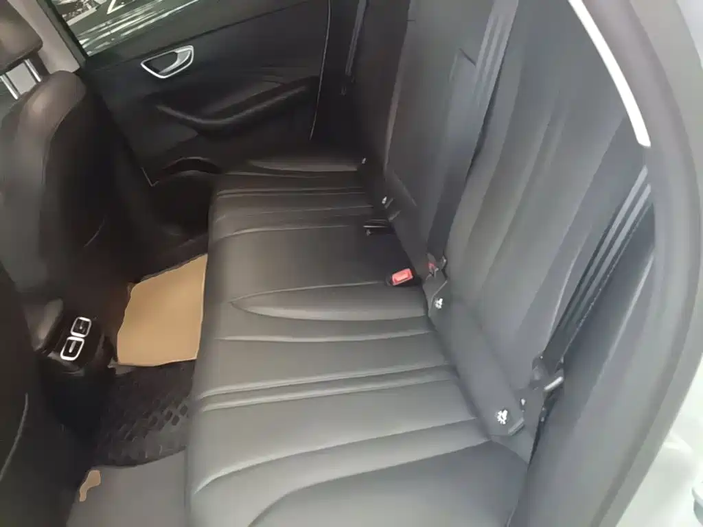 Roewe D7 — миниатюра 17
