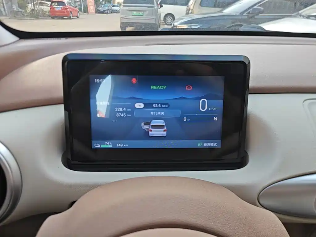 Wuling MINIEV — миниатюра 12
