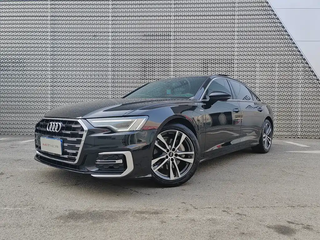 Audi A6L 2022