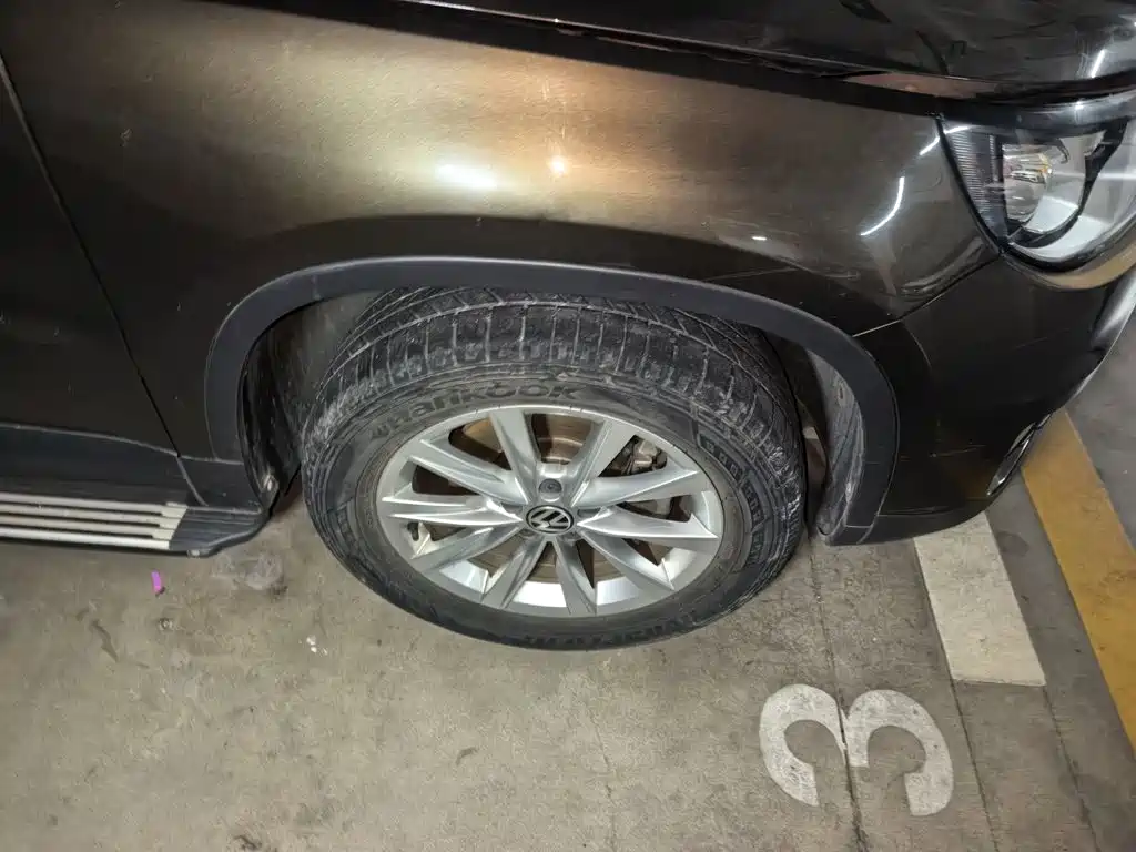 Volkswagen Tiguan — миниатюра 9