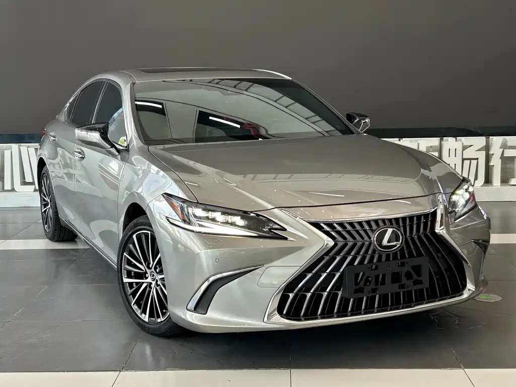 Lexus ES — миниатюра 3