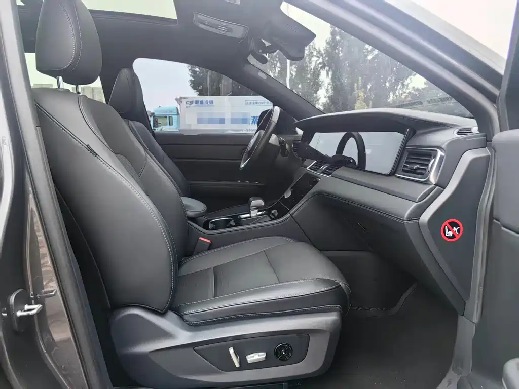 Li Auto Li ONE — миниатюра 7