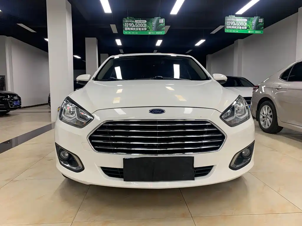 Ford Escort — миниатюра 2